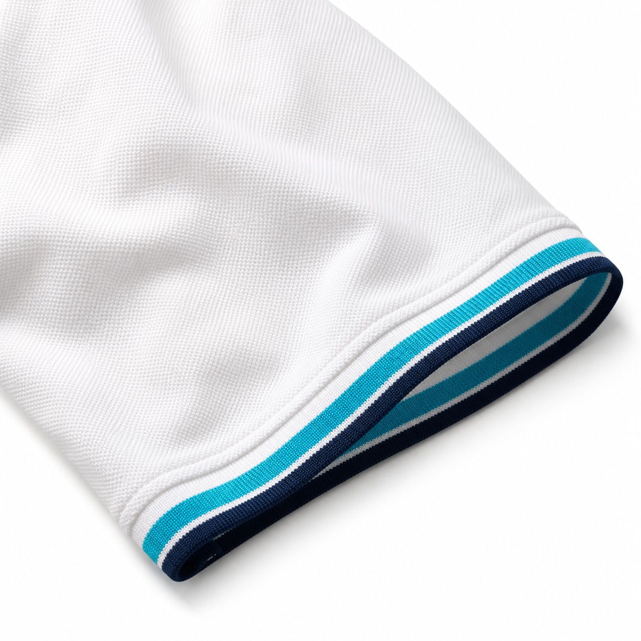 Men’s White Polo Shirt with Striped Collar & Sleeve - الصورة 7