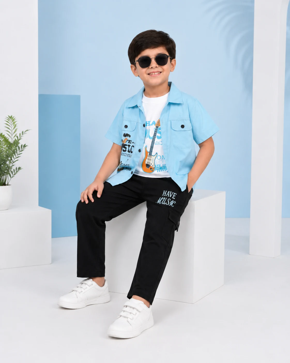 Boys 3 Piece Music Print Shirt Set with T-Shirt & Cargo Pants - الصورة 5
