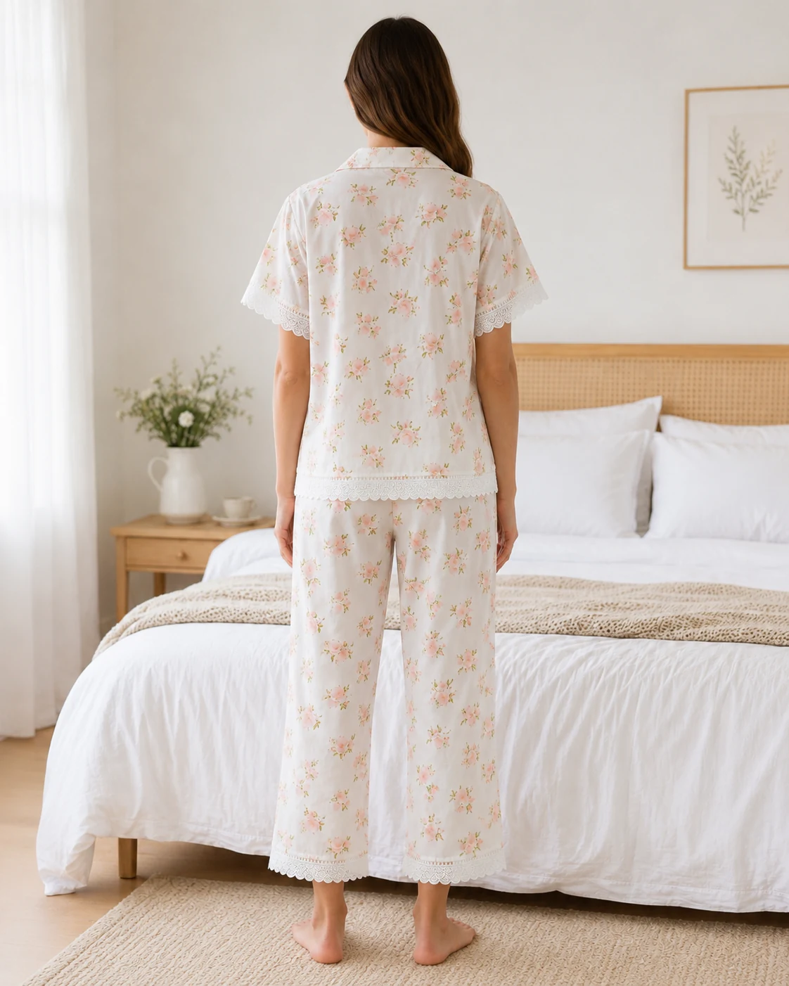 Women’s Cream Floral 2 Piece Pajama Set with Lace Trim - الصورة 3